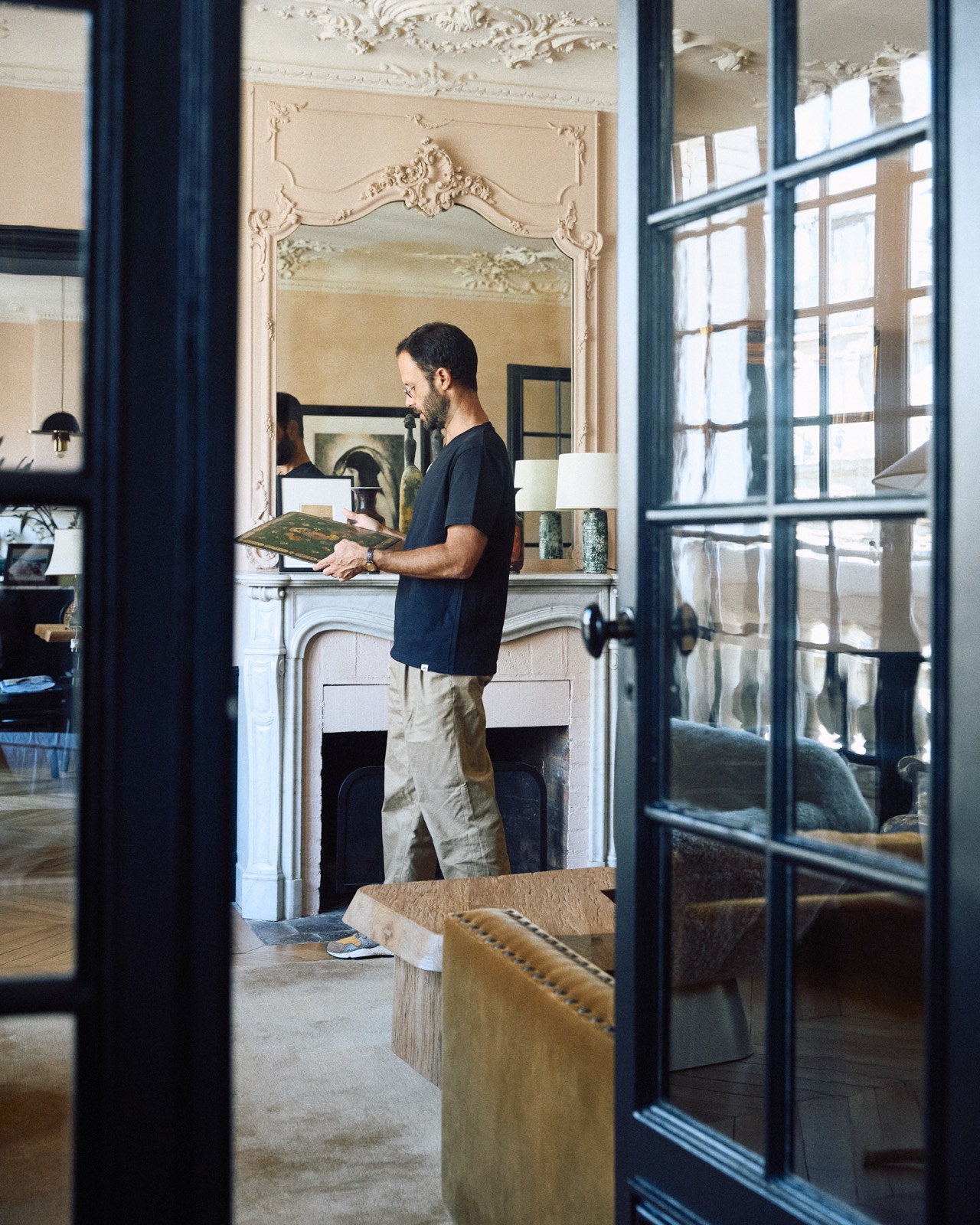 Laurent Sorbier at work, selecting a piece